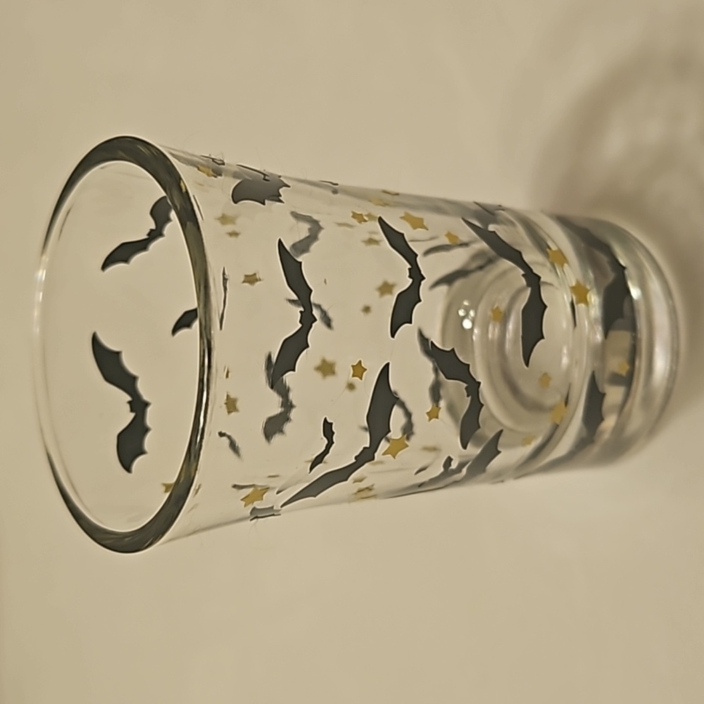 🍭 Spooky Bat Shot Glass